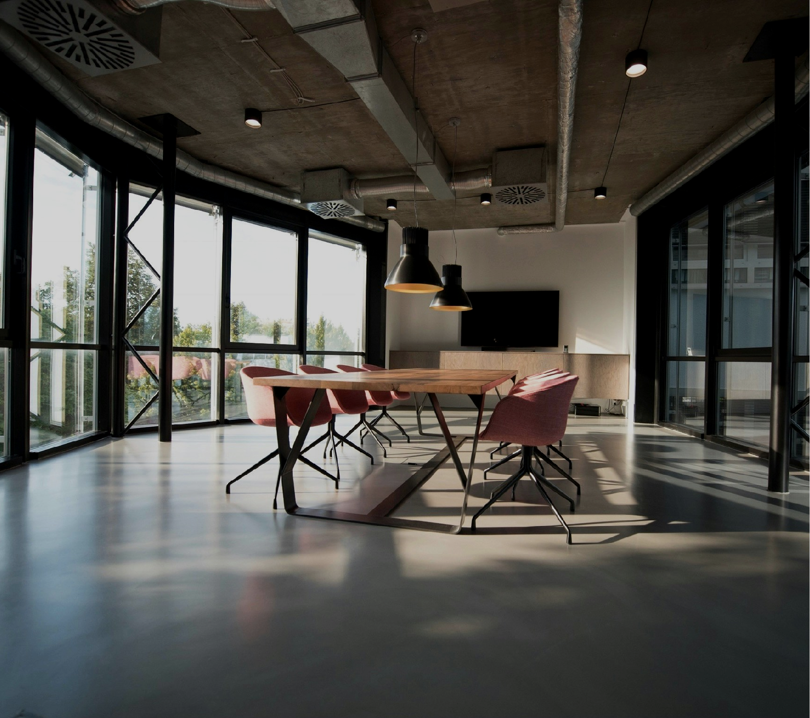 關鍵詞：智慧辦公，現代化會議室，協作空間，深圳市武智科技;描述：深圳市武智科技智慧辦公場景下的現代化會議室，打造高效協作的辦公空間;